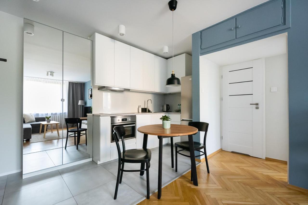 Nowogrodzka Grey Apartment Varsavia Esterno foto
